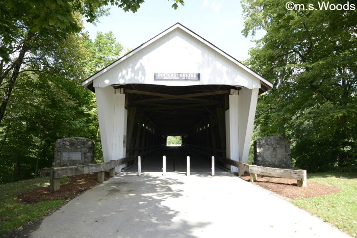 Potters covered bridge in Noblesville, Indiana