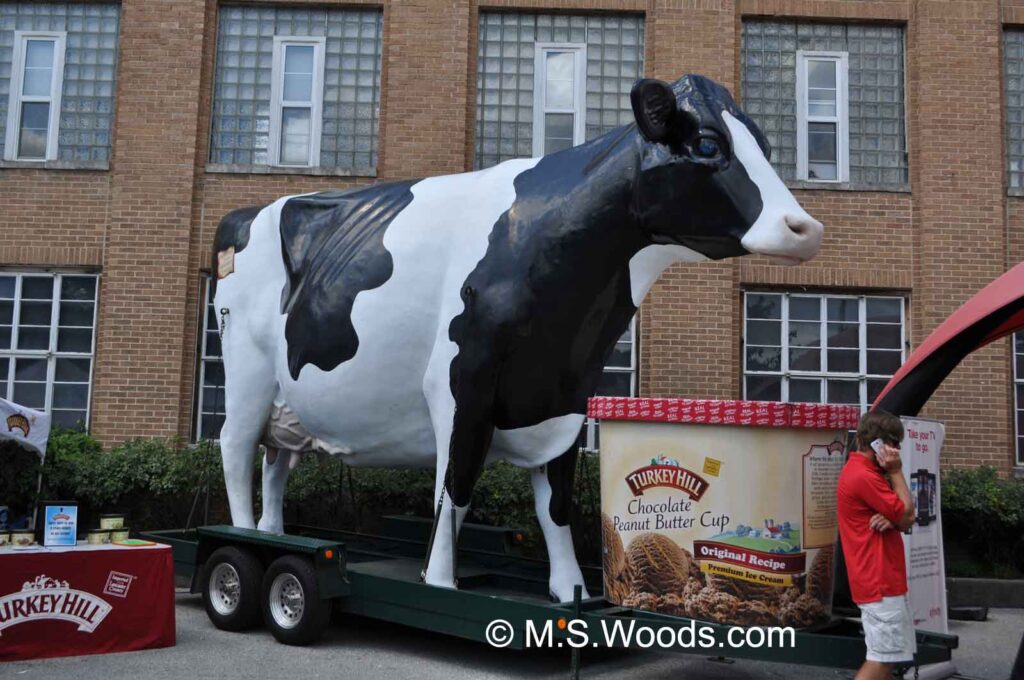 Large cow display at the Indiana State Fair Dairy Building in Indianapolis, Indiana