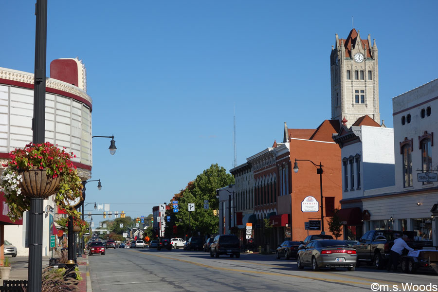 Street scene in downtown Greenfield, Indiana