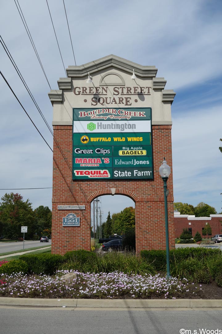 Green Street Square strip mall in Brownsburg, Indiana