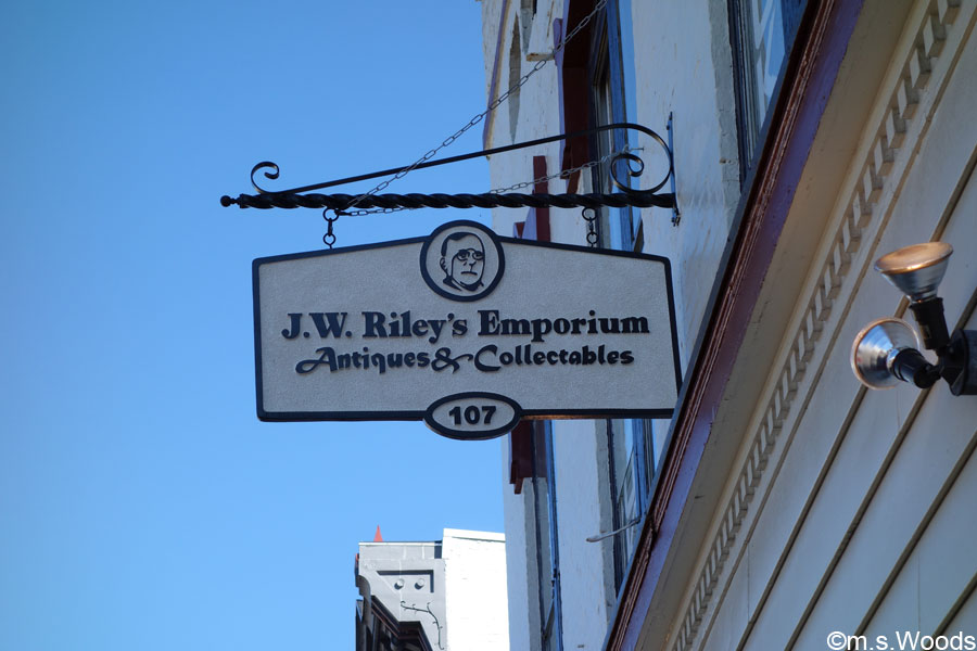 JW Riley's Emporium Antiques and Collectables in Greenfield, Indiana