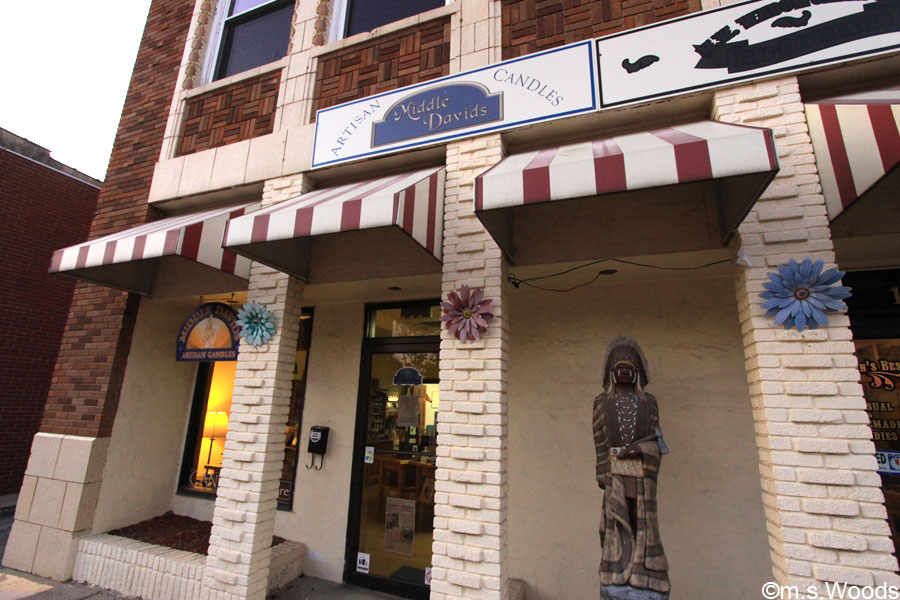 Middle Davis Artisan Candles of Franklin, Indiana