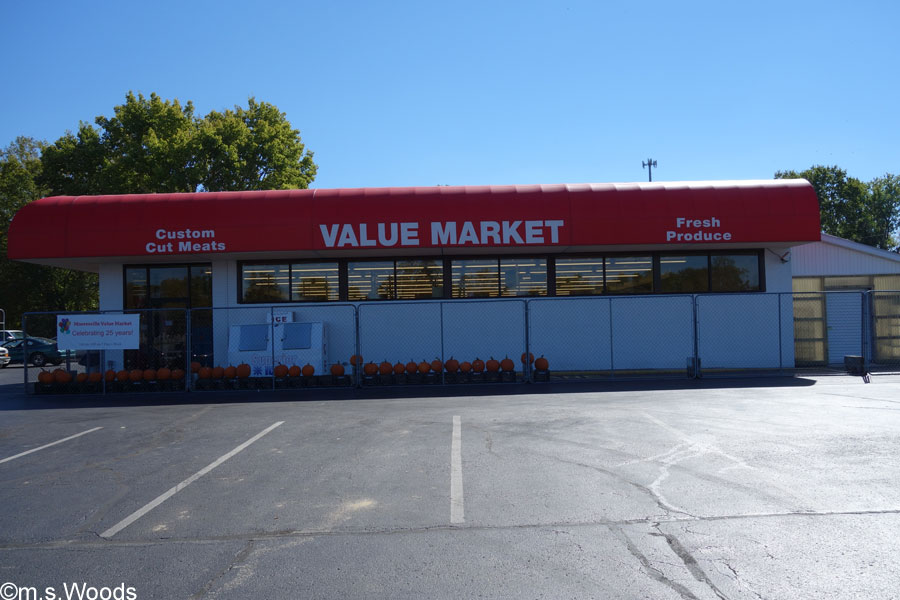 Value Market in Mooresville, Indiana